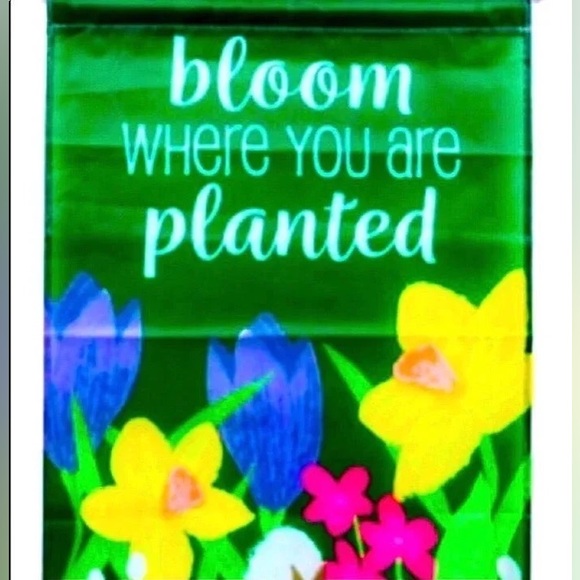 🌸 FLORAL PRINT GARDEN FLAG 🌸 - Picture 4 of 4